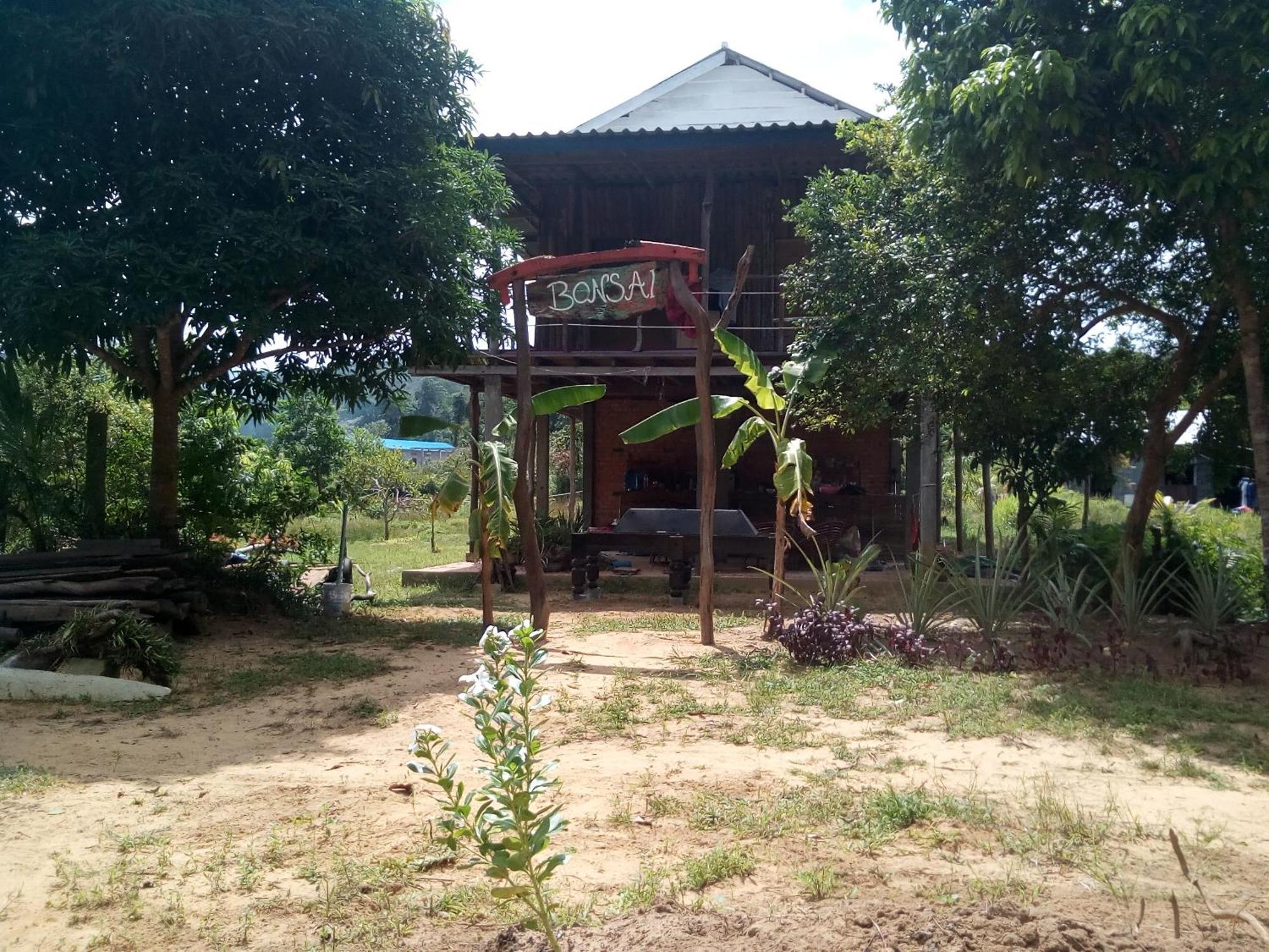 Bonsai Hotel Koh Rong Sanloem Bagian luar foto