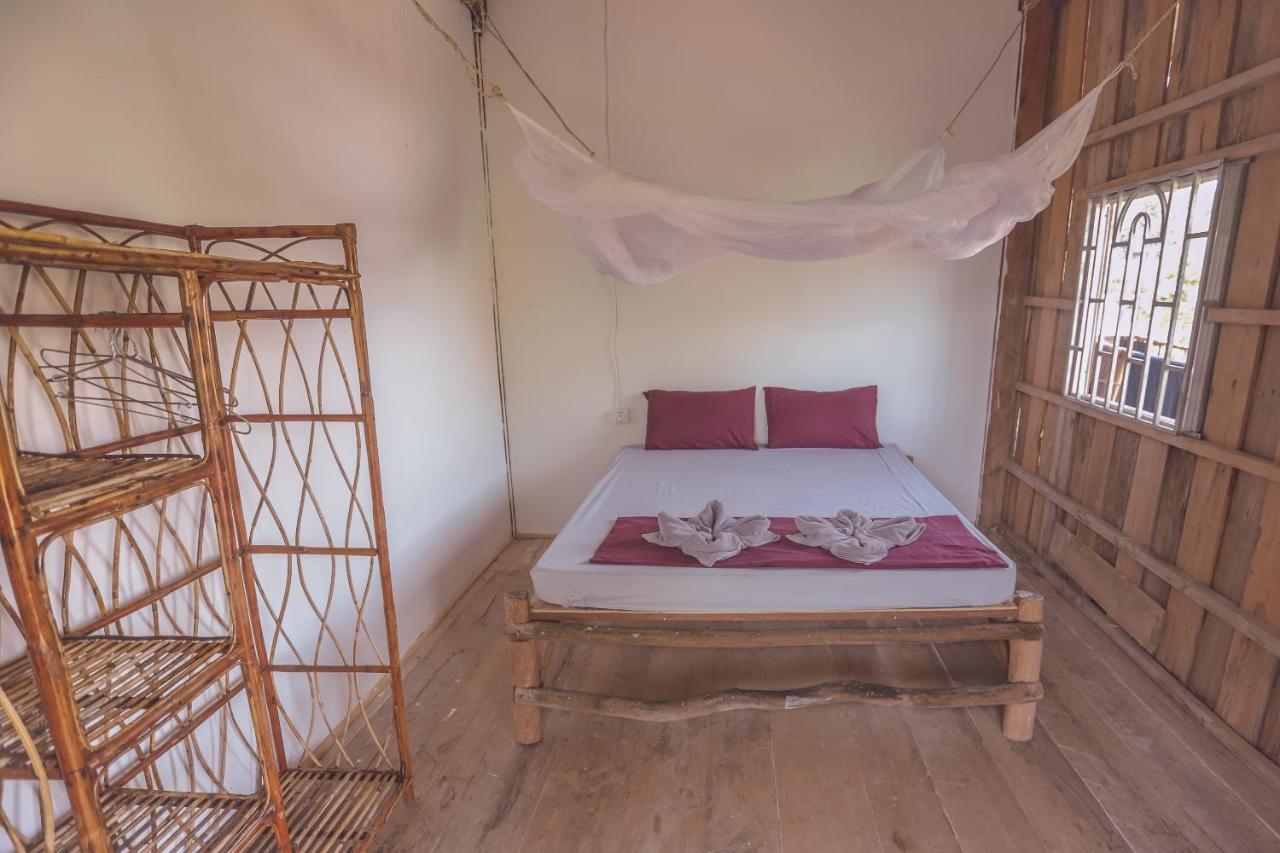 Bonsai Hotel Koh Rong Sanloem Bagian luar foto