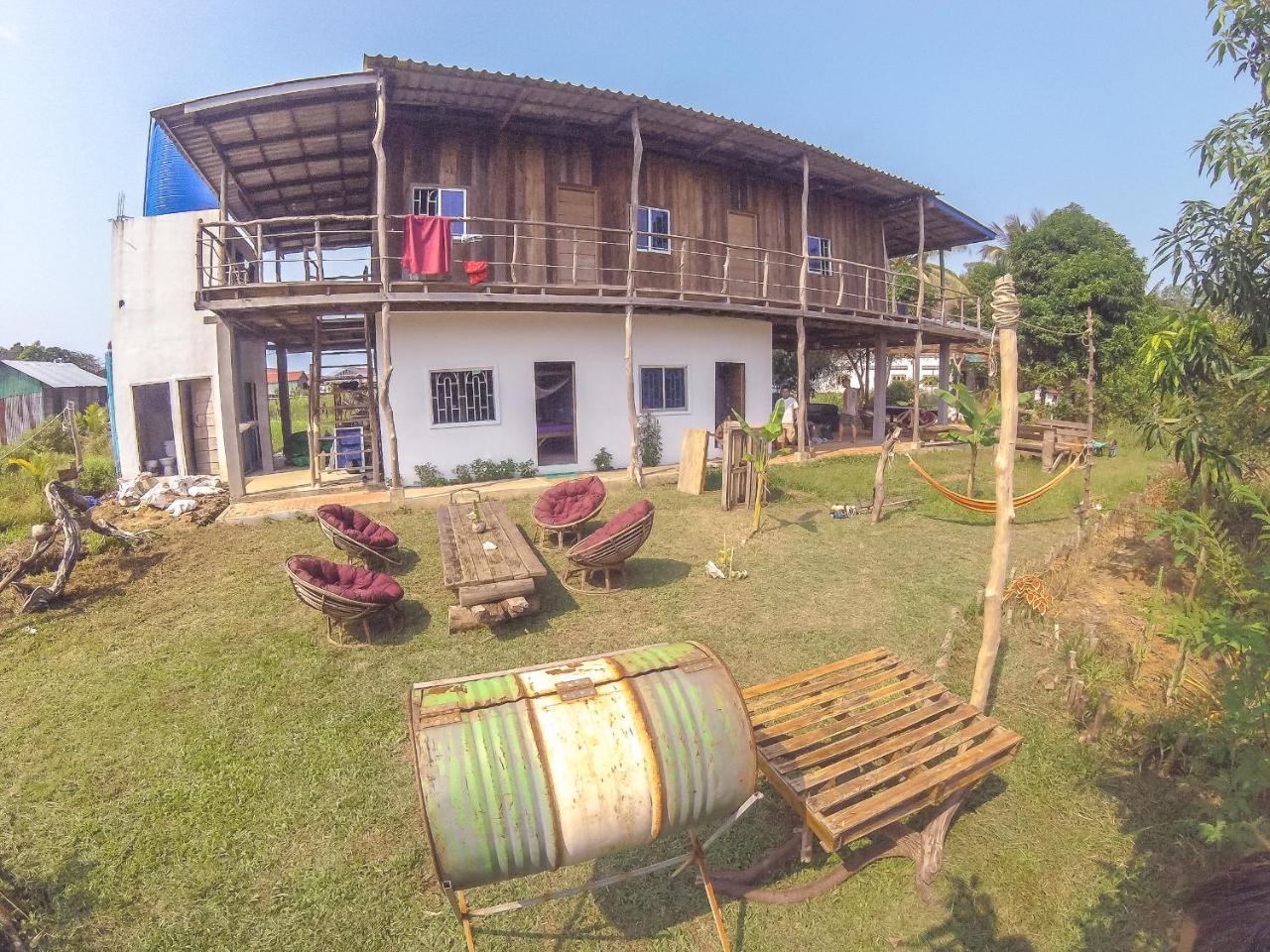 Bonsai Hotel Koh Rong Sanloem Bagian luar foto